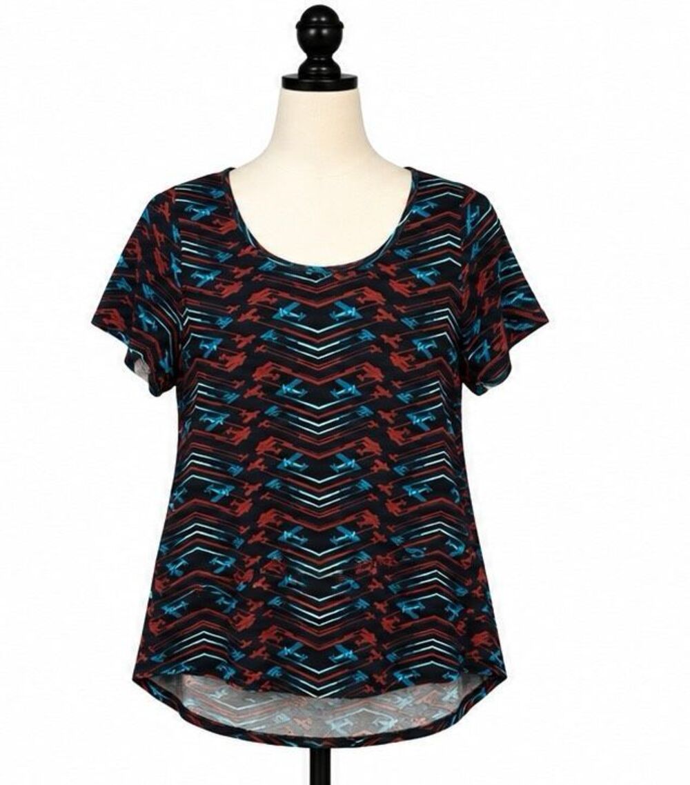 Lularoe Classic Tee